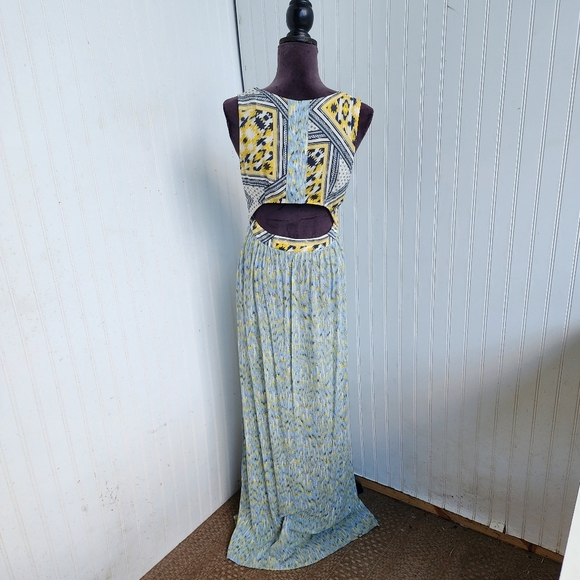 Zara Basic Blue Yellow Cut Out Maxi Dress Outdoors Beach Sleveless Print Sz M - Picture 5 of 13